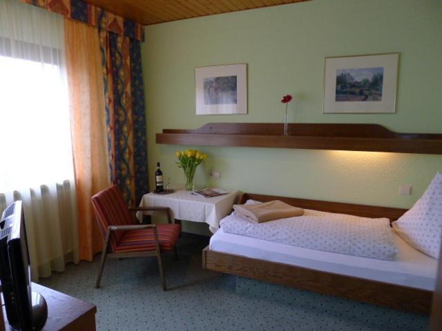Landhaus Schoenen Sasbachwalden Habitación foto